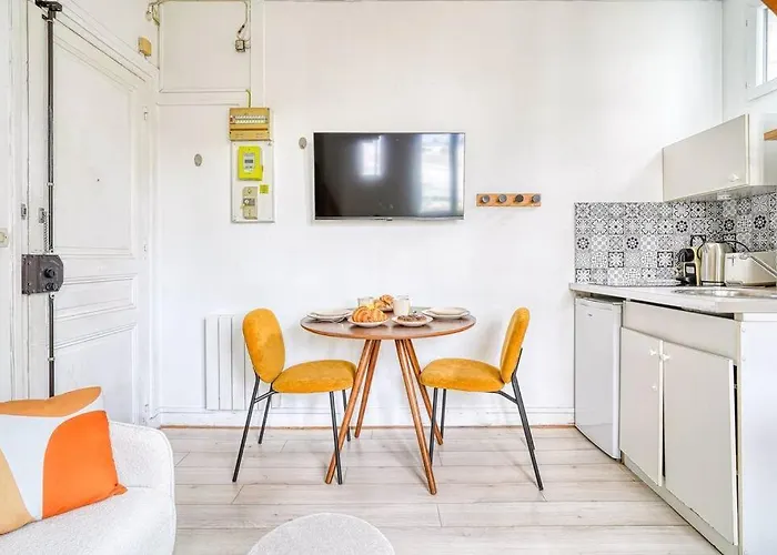 Proche Mairie Du 14e Arrondissement - Ii Appartement Parijs